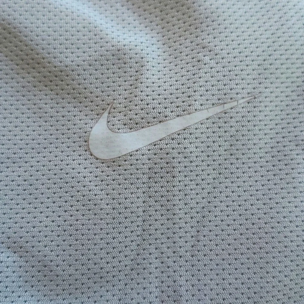 Nike Boys Large Grey and‎ Orange Mesh Performance Long Sleeve Shirt
